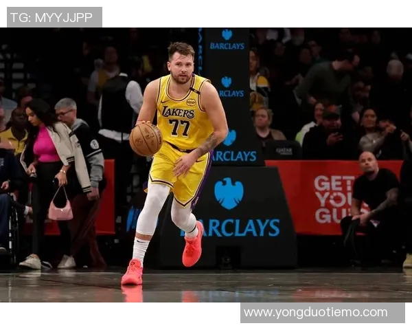 NBA新赛季五大进攻火力：凯文·杜兰特领衔火箭，湖人詹眉连线，欧文东契奇后场双枪